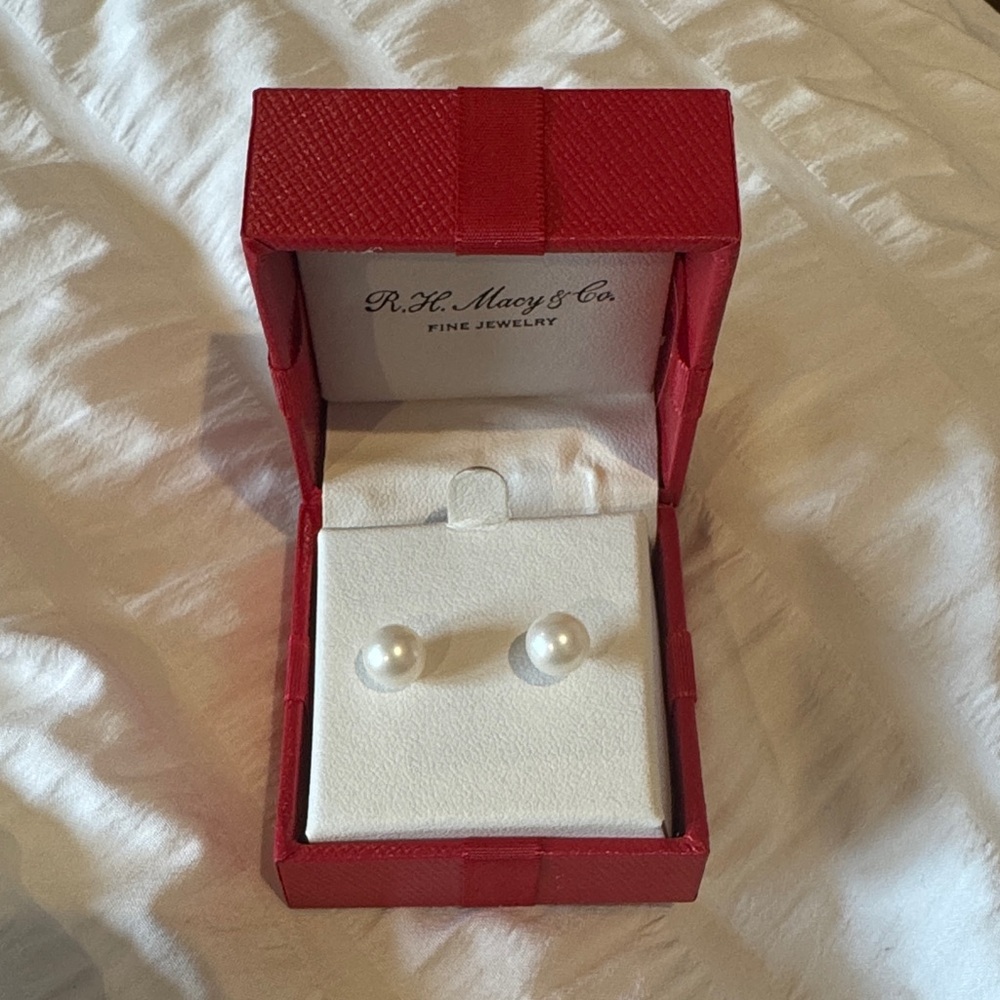 Elegant Pearl Stud Earrings in Red Box